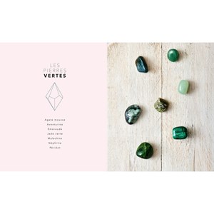 Le Grand livre des pierres et cristaux