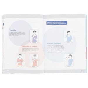Bébé s'exprime par signes