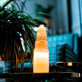 Lampe montagne en Sélénite