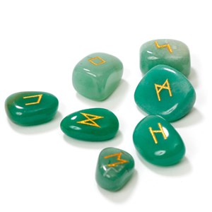 Runes divinatoires