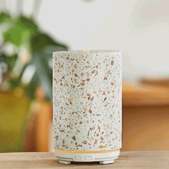 Diffuseur d’huiles essentielles en terrazzo Bergame