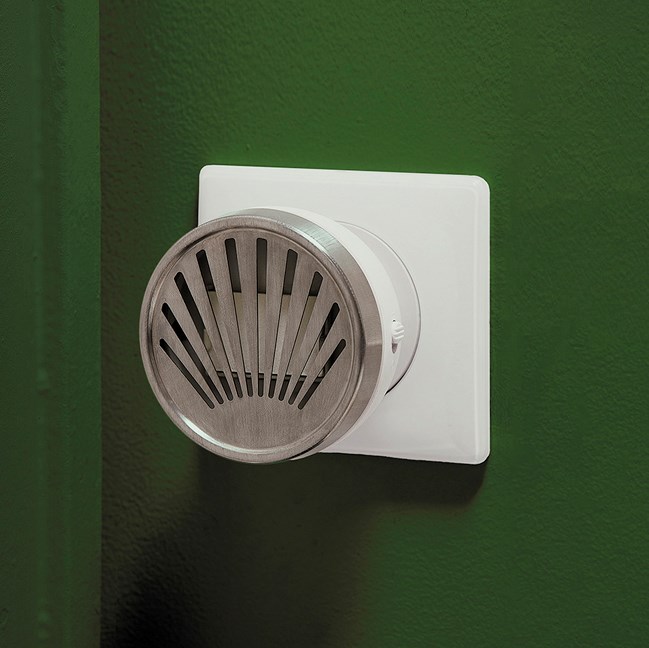 Prise diffuseur d'huiles essentielles