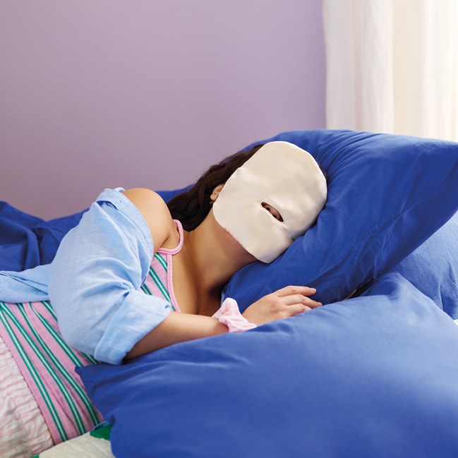 Masque visage en soie