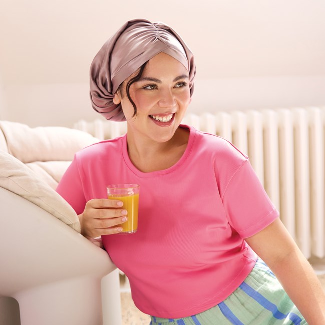 Bonnet en soie naturelle 19 mommes