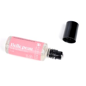 Roll-on belle peau à l'huile essentielle d'arbre à thé bio 5 ml