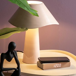 Réveil Rétro Flat Karlsson affichage led chargeur à induction coque en bois Gris