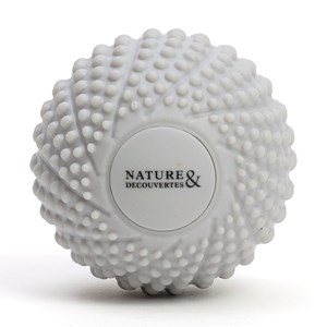 Balle de massage avec picots et aimant pour auto massage et détente musculaire