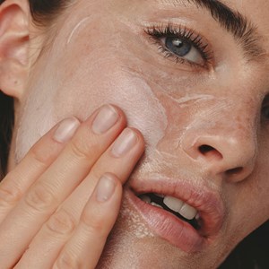 Huile lactée nettoyante et démaquillante en stick 20 g JOD