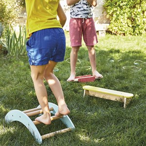 Jeu parcours d'obstacles en bois