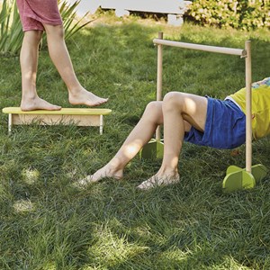 Jeu parcours d'obstacles en bois