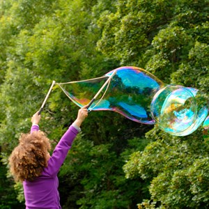 Kit bulles géantes avec seau en coco