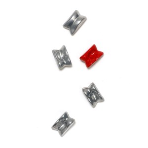 Jeu d'osselets en métal