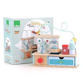 Cuisine en bois multi-activités
