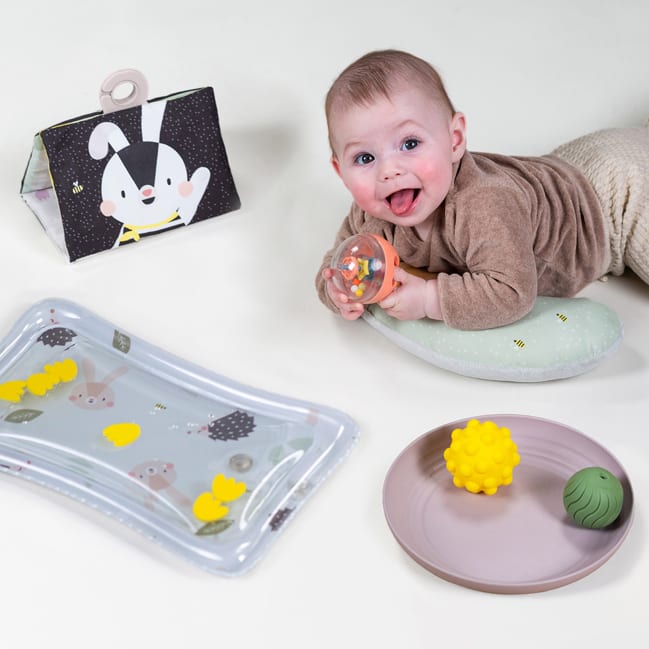 Coffret jeux d'éveil pour jouer sur le ventre dès la naissance (TafToys) - Image 2