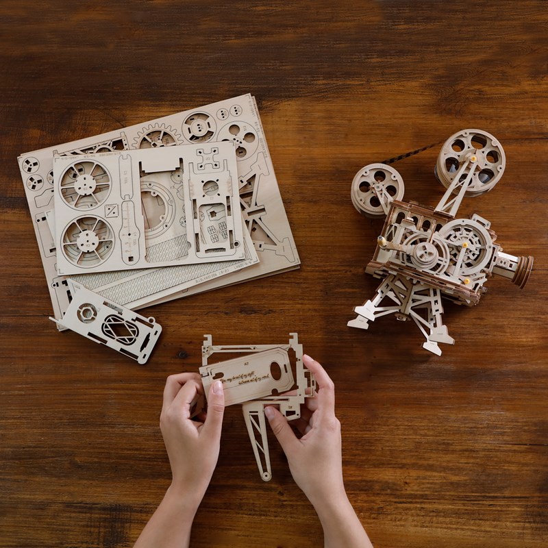 Maquette projecteur avec films