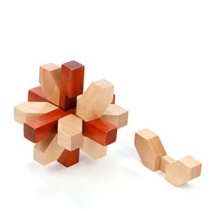 Grand casse-tête en bois fleur