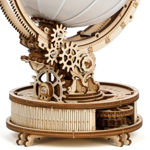 Maquette globe lumineux en bois