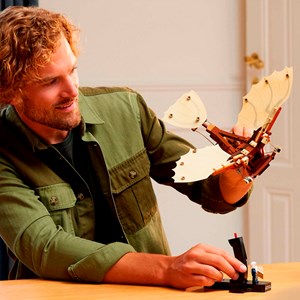 LEGO® Icons La machine volante 10363