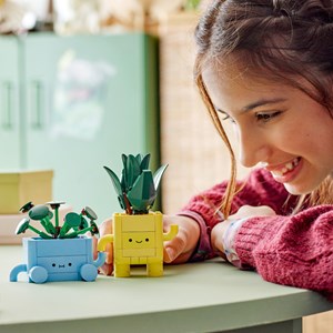 LEGO® Botanicals Happy Plants 10349