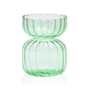 Vase et bulbe de jacinthe vert