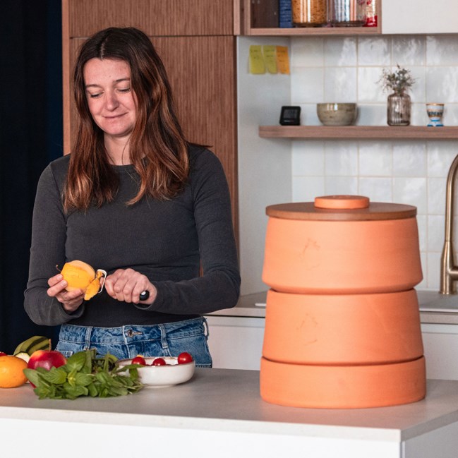 Lombricomposteur compact terre cuite