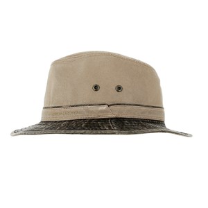 Chapeau Traveller 57
