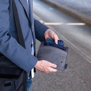 Pochette désinfectante pour masque