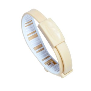 Bracelet anti-moustiques