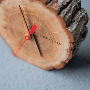 Horloge bois de chêne