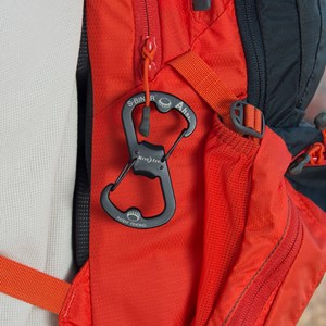 Porte-clés mousqueton décapsuleur