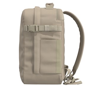 Sac à dos cabine recyclé ultra léger 28L CabinZero Beige