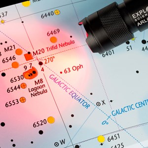 Lampe de poche astronomie lumière rouge