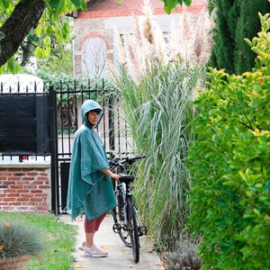 Poncho de pluie pour cycliste