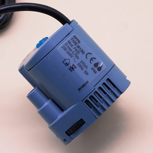 Pompe fontaine murale galets 15114020