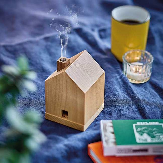 Nature & Découvertes - Porte encens maison en bois