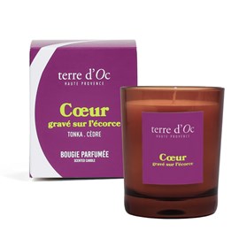 Cœur gravé sur l'écorce bougie parfumée cèdre tonka 180 g terre d'Oc