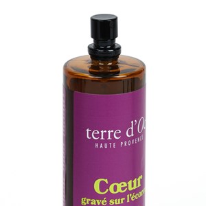 Cœur gravé sur l'écorce vaporisateur de parfum cèdre tonka 100 ml terre d'Oc