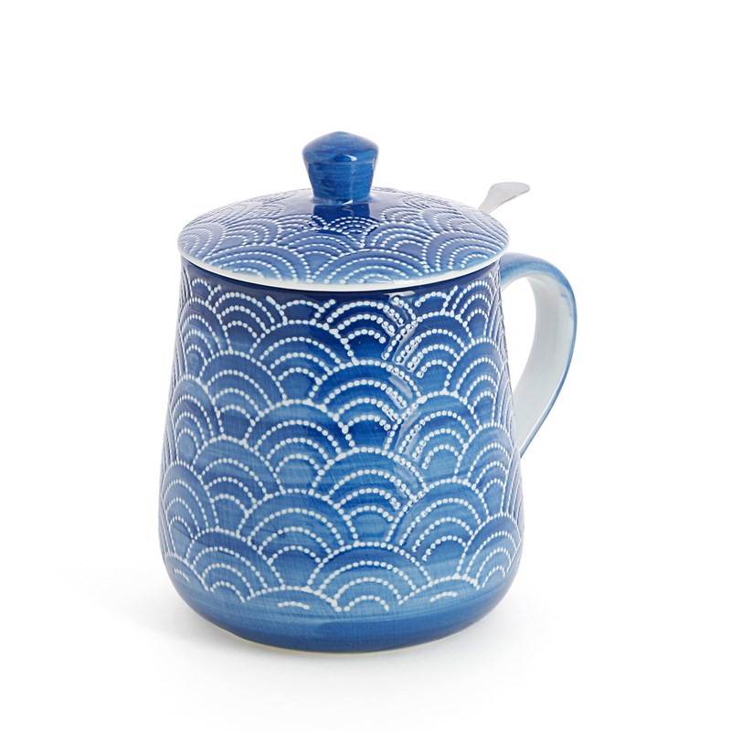 Tasse en céramique bleue