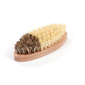 Brosse à légumes en bois