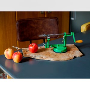 Pèle-pomme manuel vert