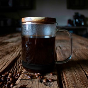 Mug à piston verre et bois