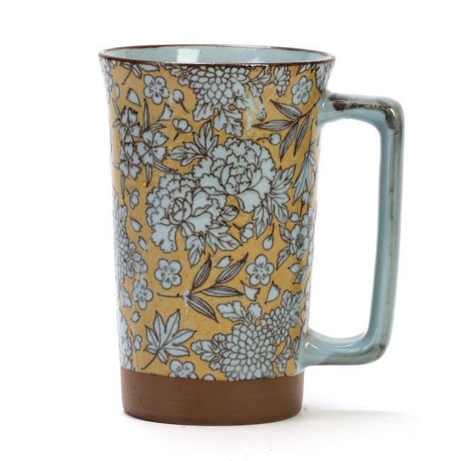 Mug fleuri en céramique