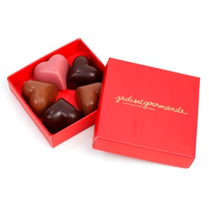 Boîte 5 coeurs en guimauve assortiment chocolat au lait noir chocolat ruby 43g