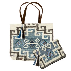 Pochette Kilim brodée