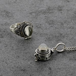 Sautoir secret Borgia