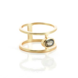 Bague dorée avec labradorite 52