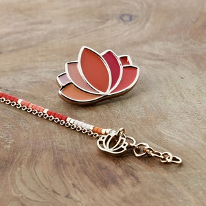 Bracelet Lotus laiton doré émaillé