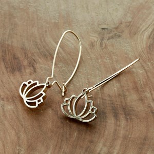 Boucles Lotus laiton doré émaillé