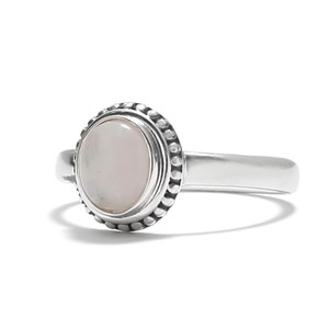Bague pierre de Lune et argent 52