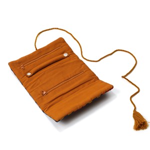 Trousse à bijoux brodée de voyage